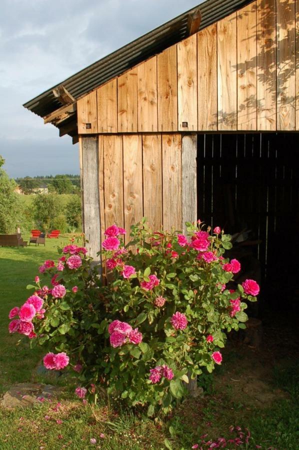 B&B La Maison Des Collines Autour Chambres d'hôtes La Chapelle (Allier) Exterior foto